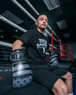 TITLE Boxing Liberty Bag Gloves -ADIDAS || Nike Sales LBTBGBKGR 2