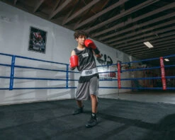 TITLE Boxing Latitude Amateur Boxing Set 30 TITLE Boxing Latitude Amateur Boxing Set -ADIDAS || Nike Sales TABS16GRBK 1