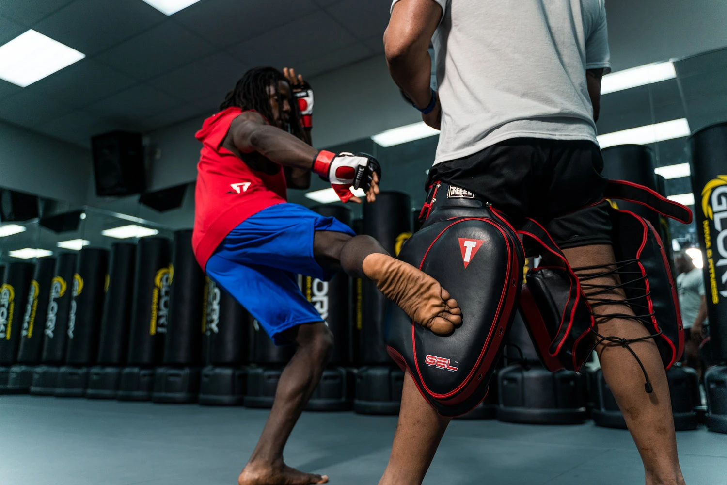 TITLE MMA Gel Thai Style Thigh Pads 2.0 5 TITLE MMA Gel Thai Style Thigh Pads 2.0 - Image 5